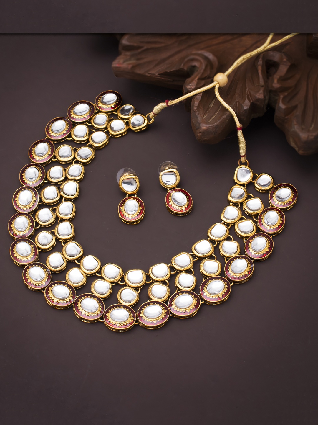 

Sukkhi Gold-Plated & Red Kundan-Studded Antique Jewellery Set