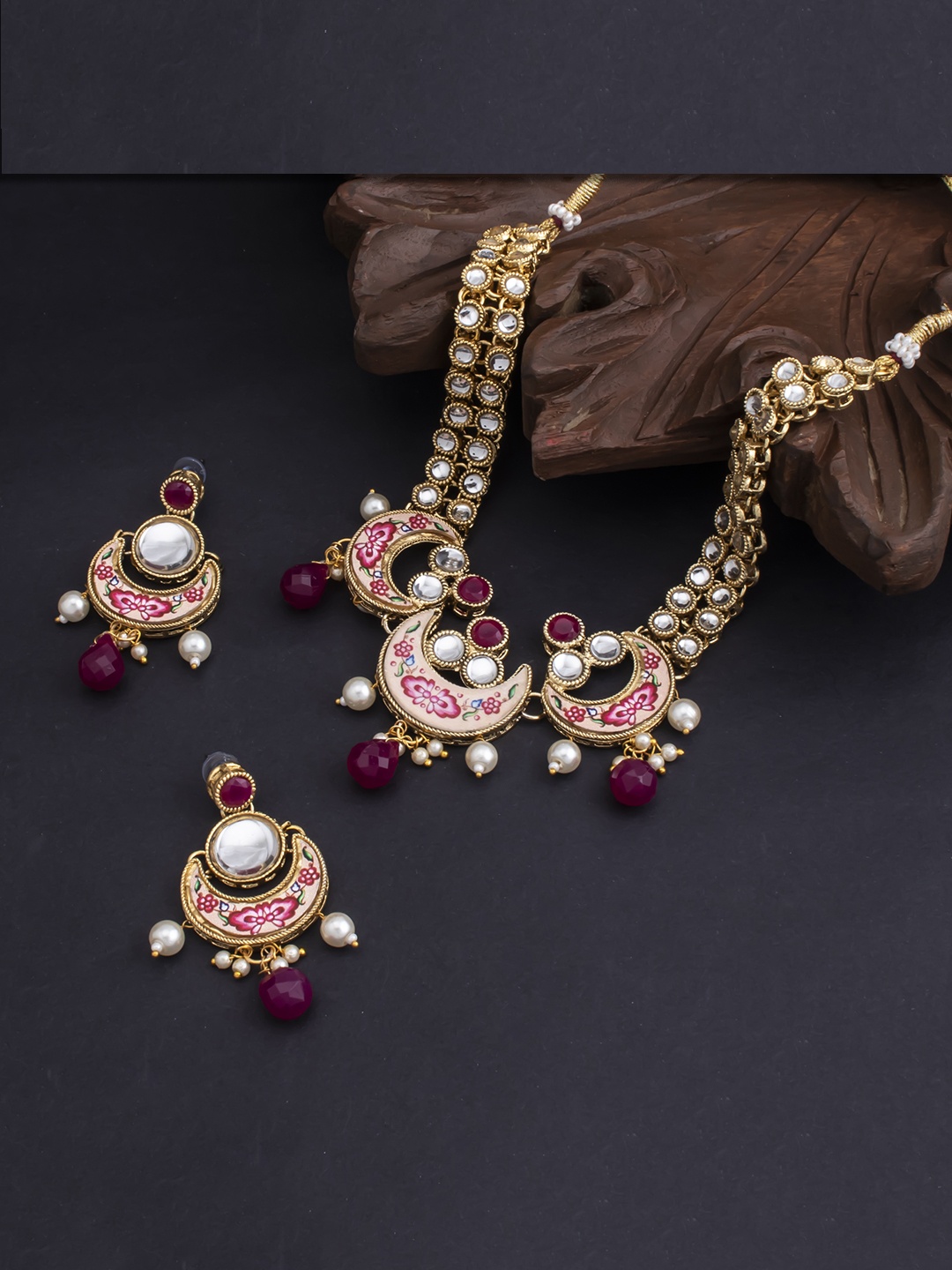 

Sukkhi Gold-Plated White & Pink Kundan & AD Studded Jewellery Set