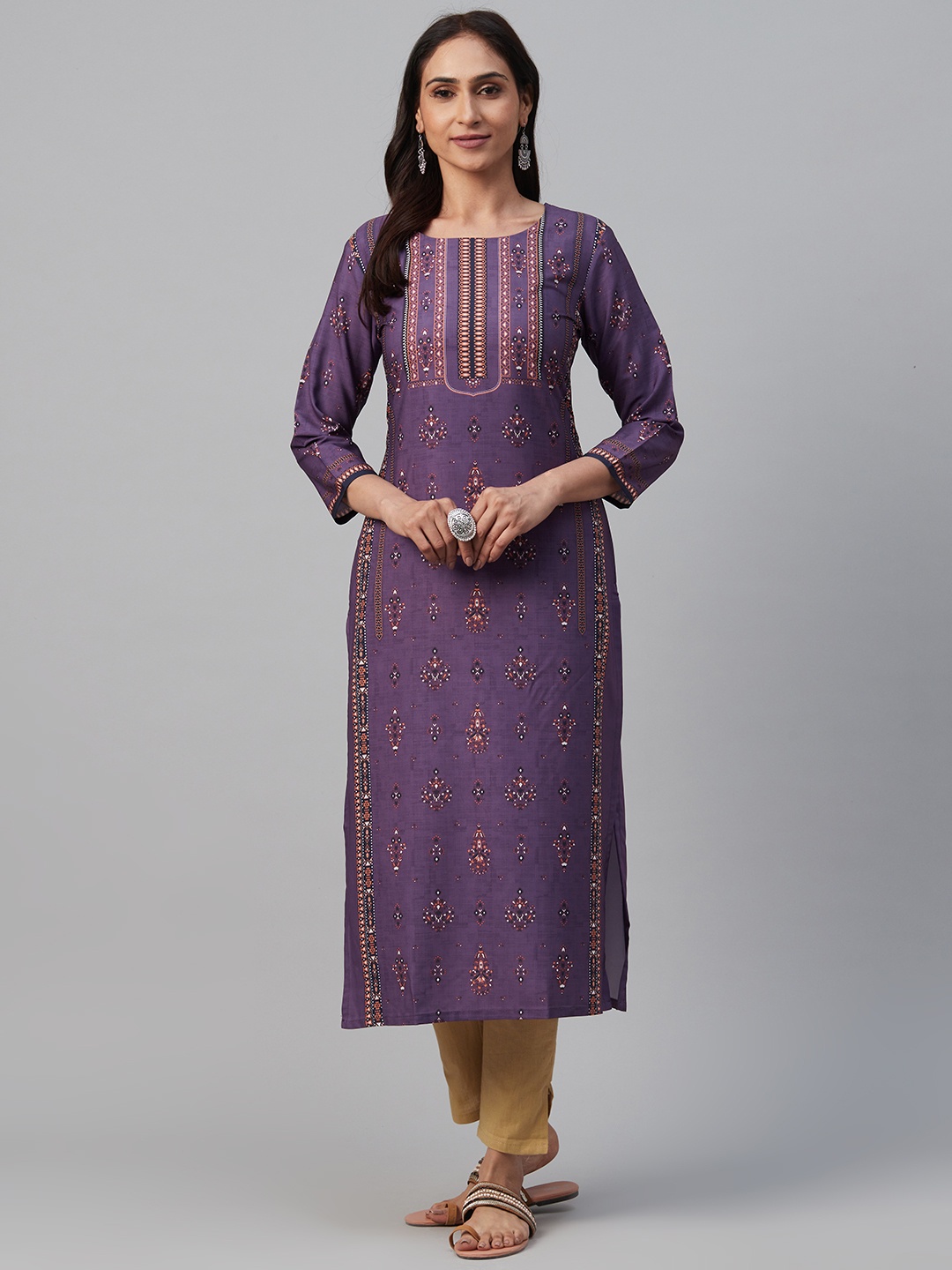 

AHIKA Women Purple & Orange Printed Straight Kurta