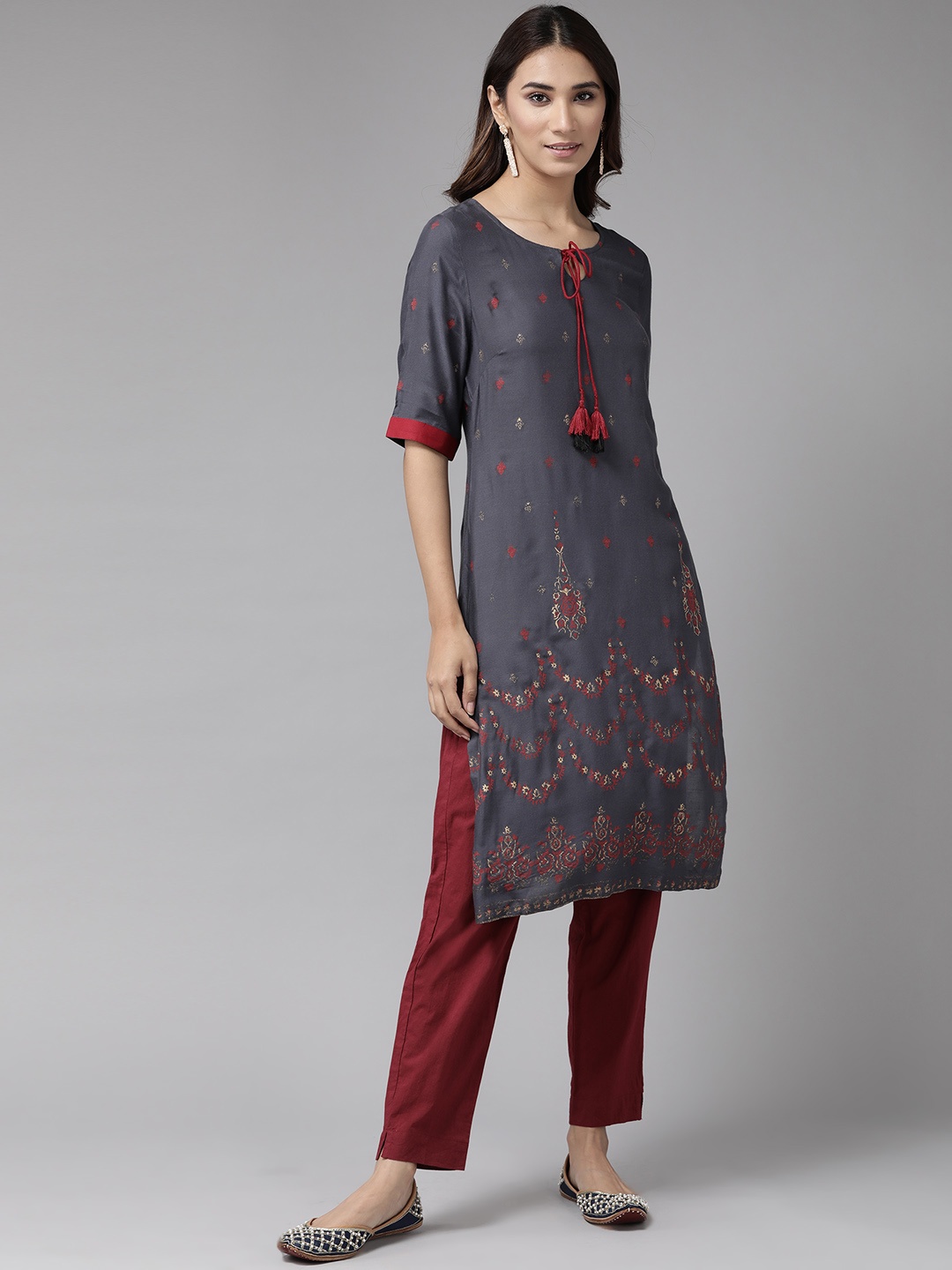 

Anouk Women Charcoal Grey & Maroon Printed Straight Kurta
