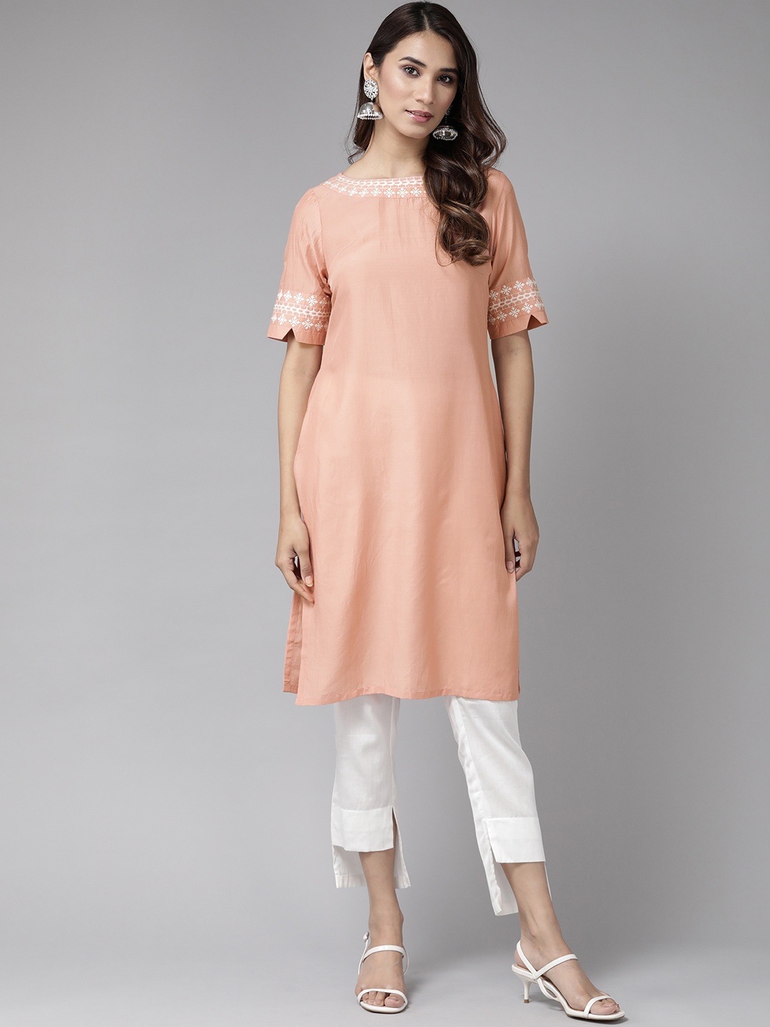 

Anouk Women Peach-Coloured & White Embroidered Detail Kurta with Crop Trousers