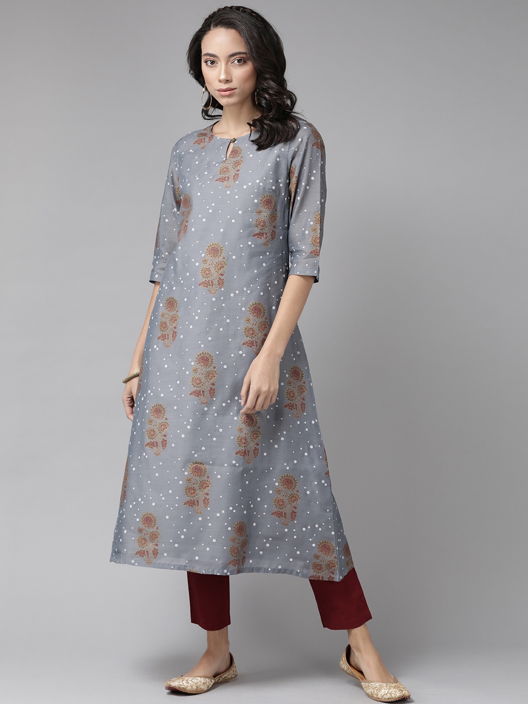 

Anouk Women Grey & Maroon Floral Printed Kurta with Trousers
