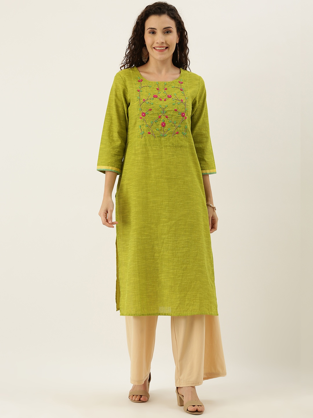 

FLAVIDO Women Green & Beige Embroidered Straight Kurta