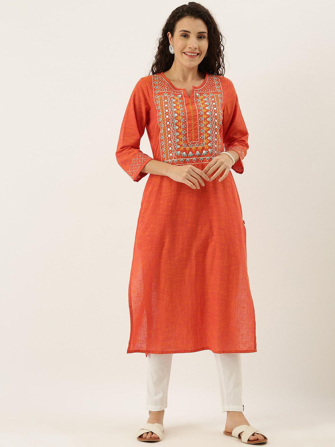 

FLAVIDO Women Coral & White Embroidered Straight Kurta