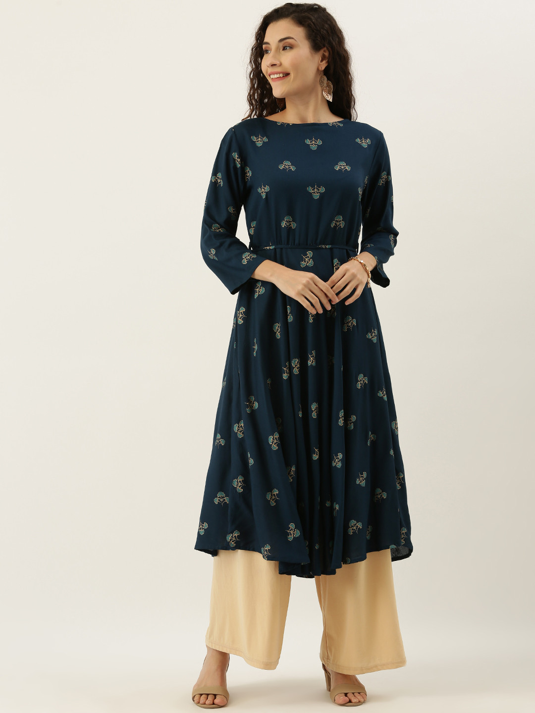 

FLAVIDO Women Navy Blue & Gold-Toned Printed A-Line Kurta