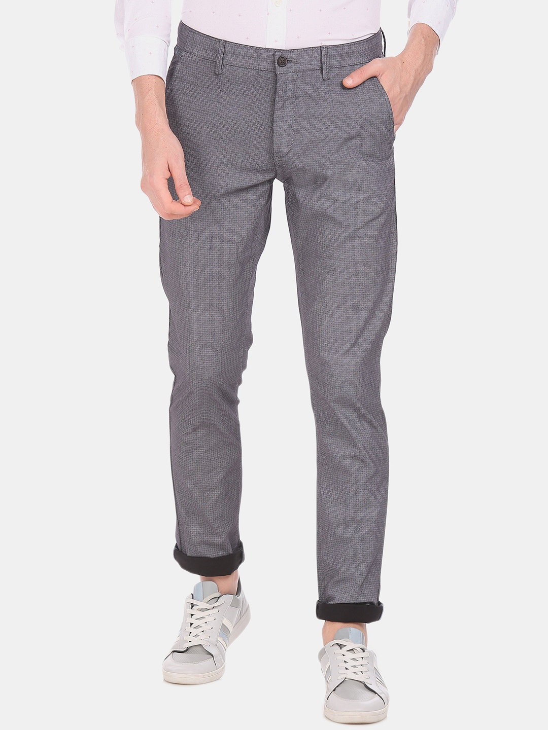 

Arrow Sport Men Black & White Checked Slim Fit Regular Trousers