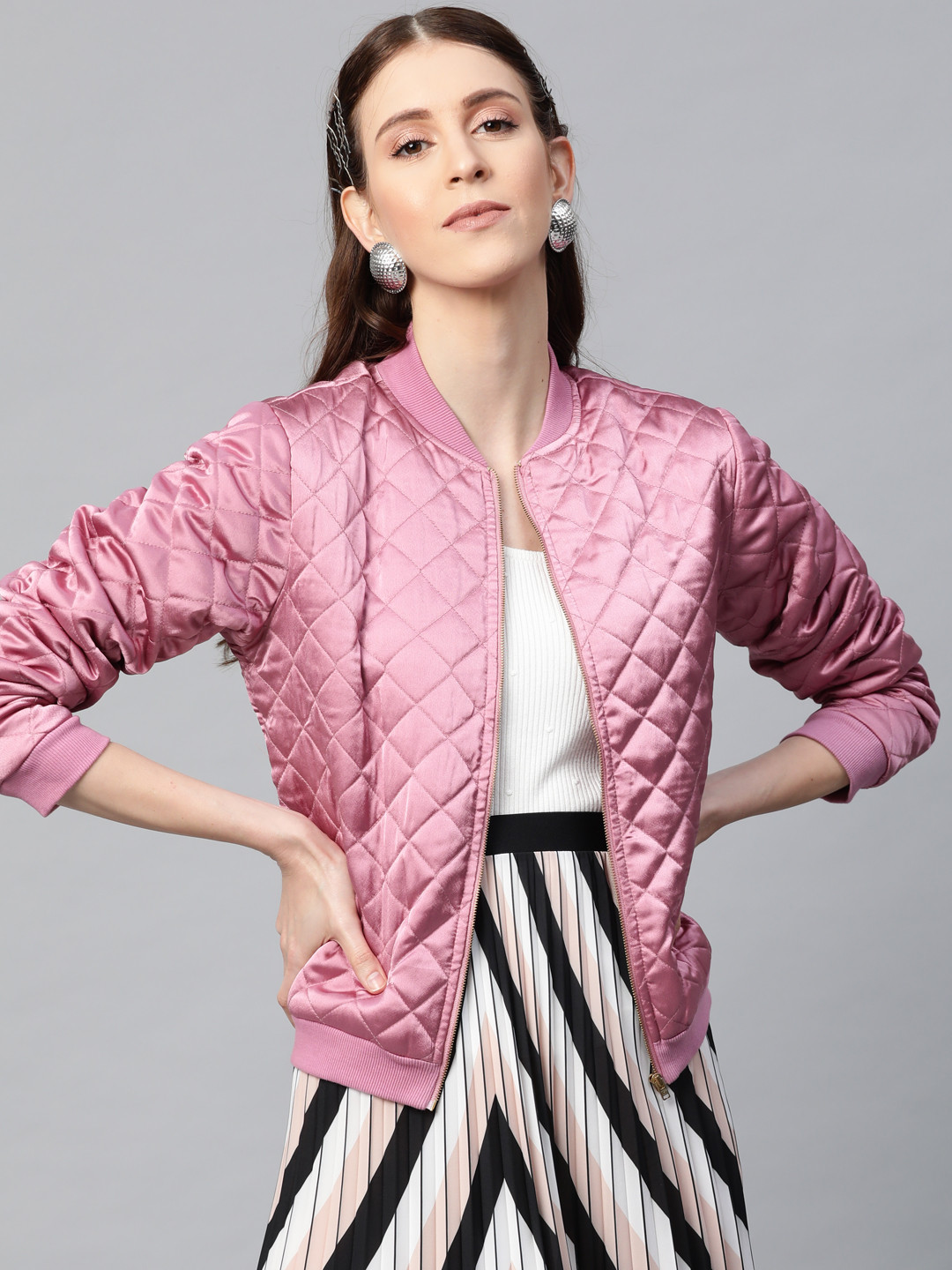 

SASSAFRAS Women Pink Solid Quilted Jacket