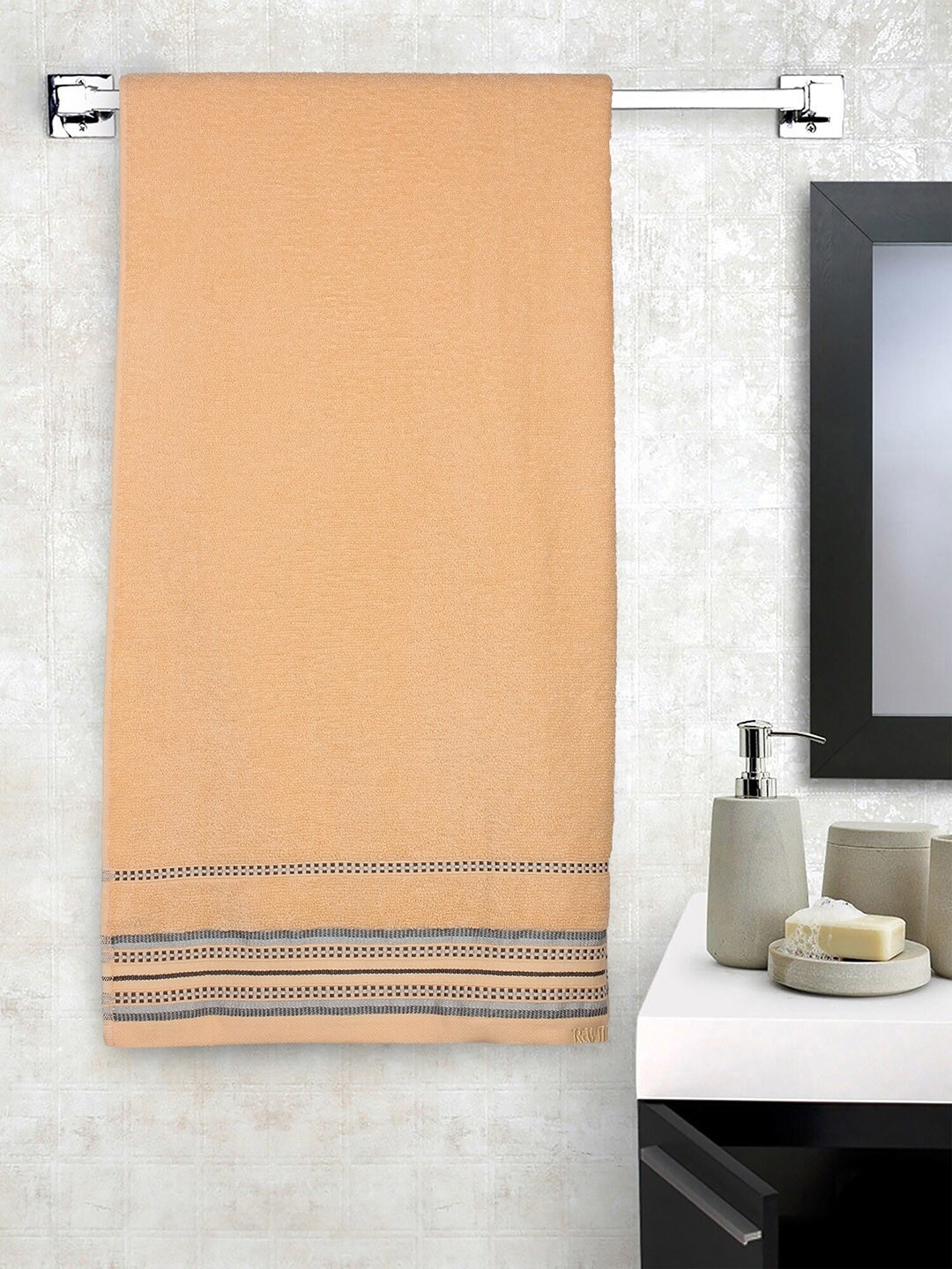 

Raymond Home Unisex Peach-Coloured 380 GSM Bath Towel