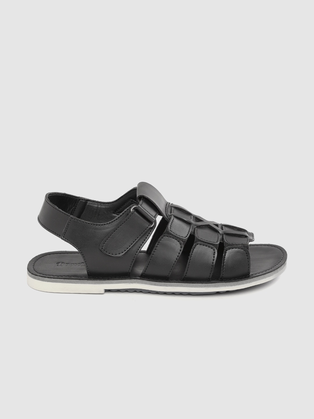 

Roadster Men Black Fisherman Sandals