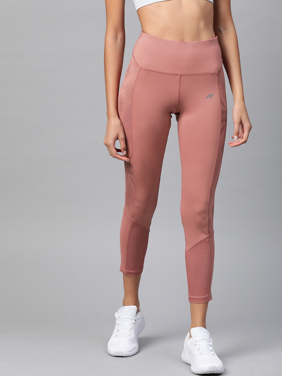 

Alcis Women Dusty Pink Solid Cropped Tights