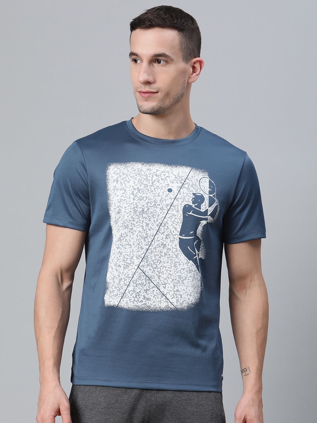 

Alcis Men Blue & White Printed Round Neck Badminton T-shirt