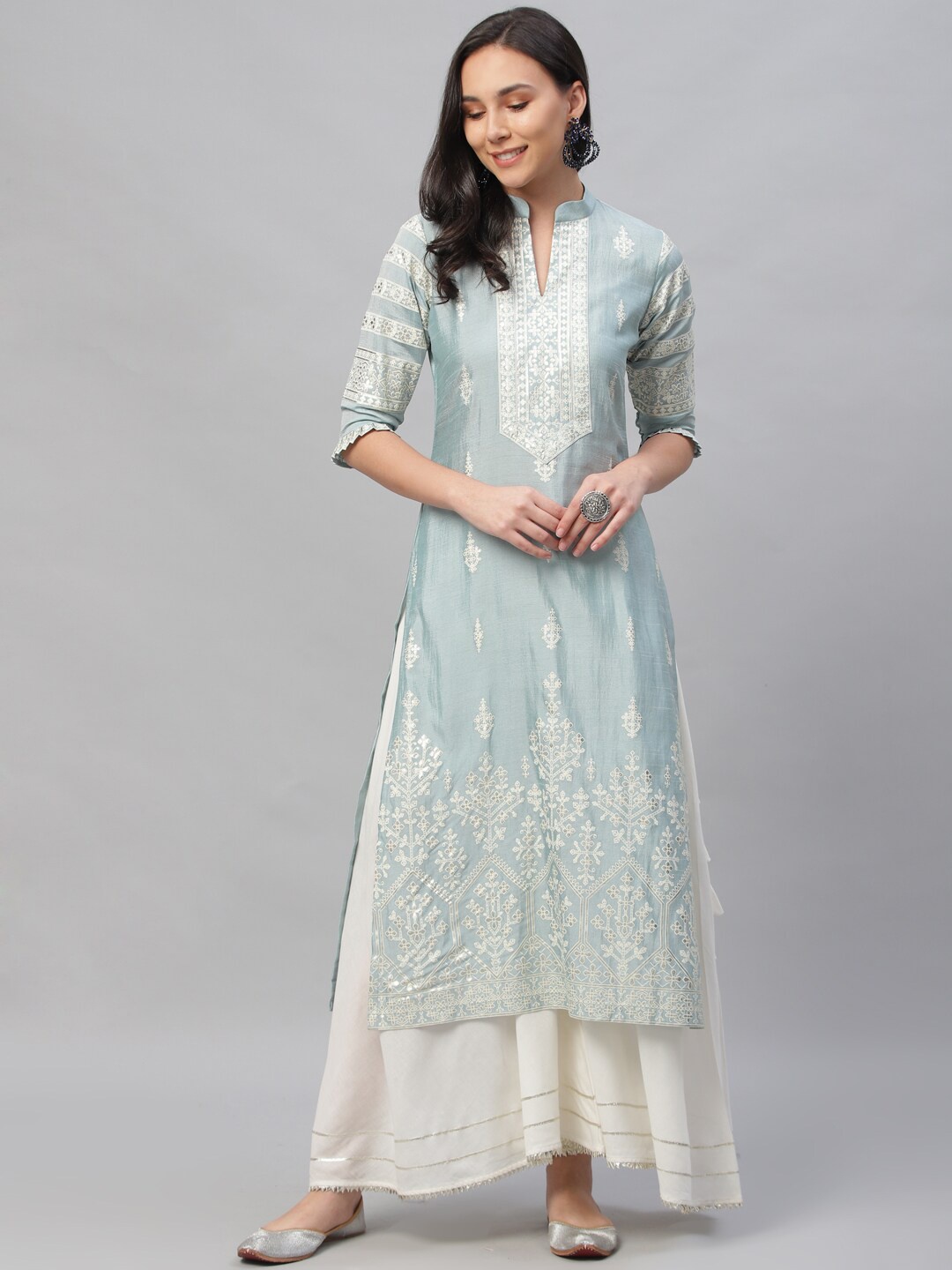 

Libas Women Blue Printed Straight Kurta