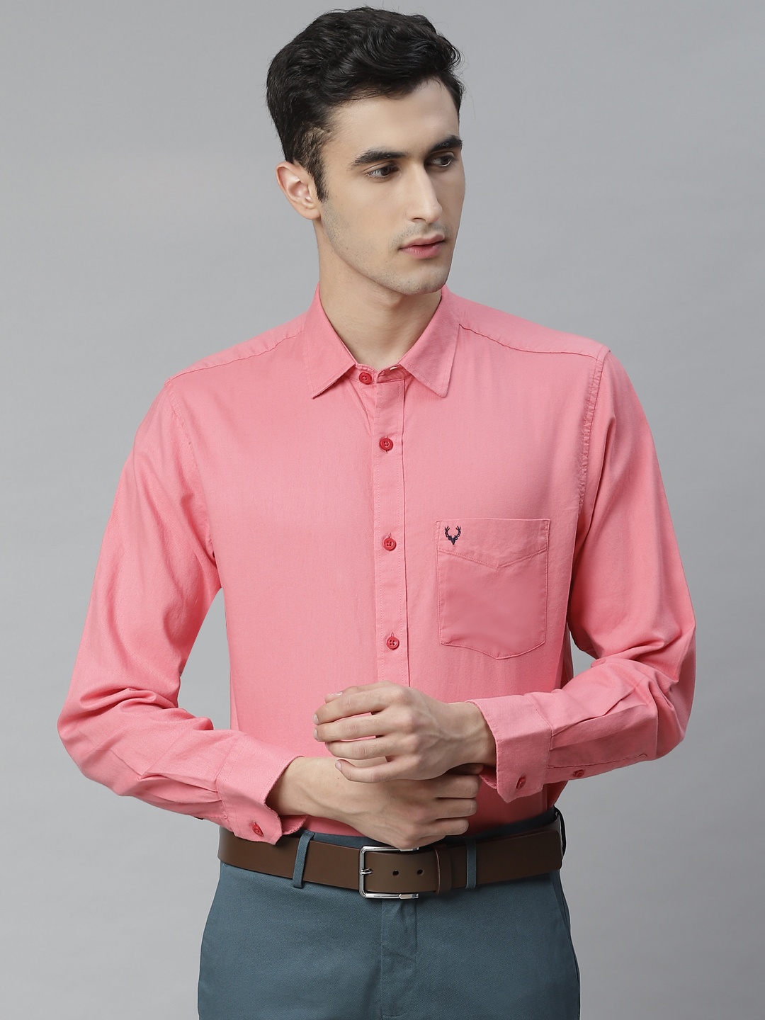 

Allen Solly Men Coral Pink Heiq Viroblock Cotton Sport Fit Solid Smart Casual Shirt