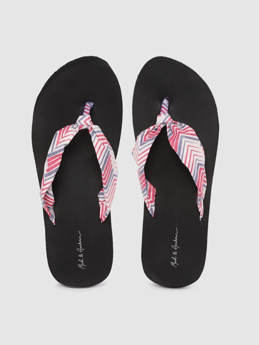 

Mast & Harbour Women White & Pink Chevron Print Thong Flip-Flops