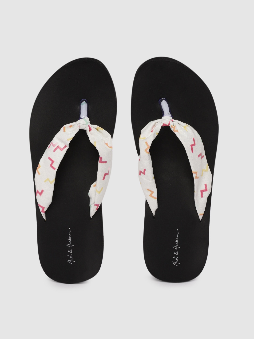 

Mast & Harbour Women White & Black Abstract Print Thong Flip-Flops