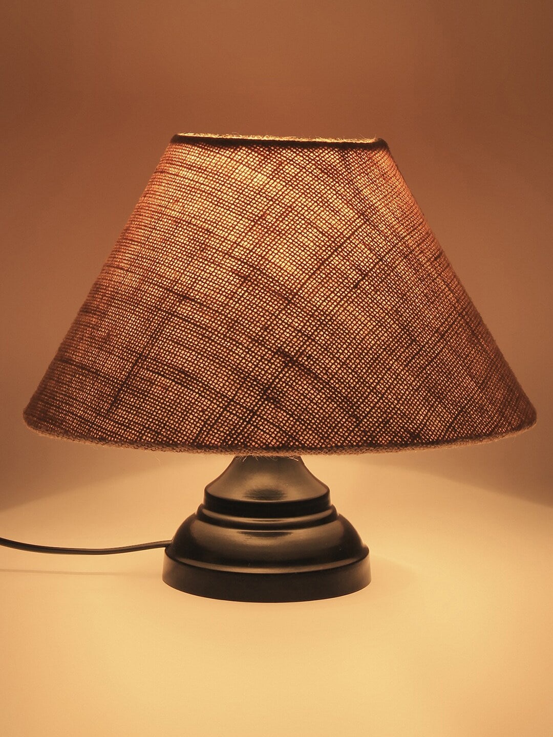 

Devansh Beige Self Design Contemporary Jute Table Lamp