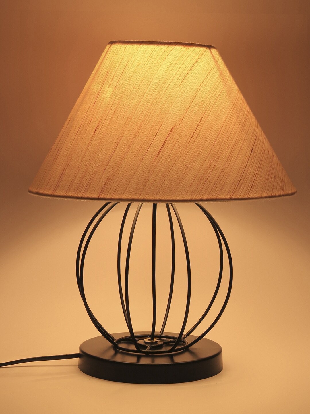 

Devansh Cream-Coloured Solid Contemporary Frustum Table Lamp