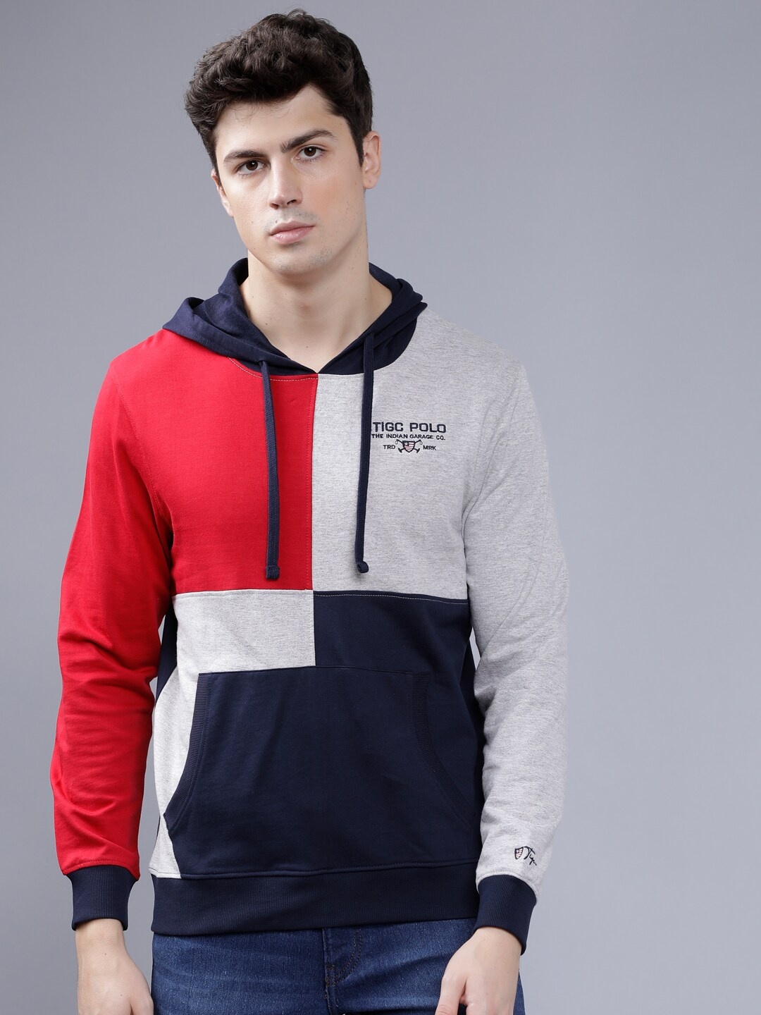 

The Indian Garage Co Men Red & Navy Blue Colourblocked Hooded Sweatshirt