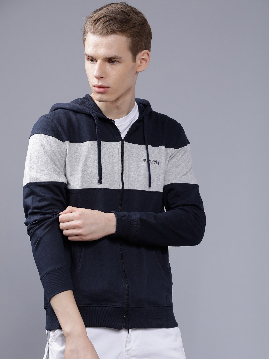 

The Indian Garage Co Men Navy Blue & Grey Colourblocked Hooded Sweatshirt