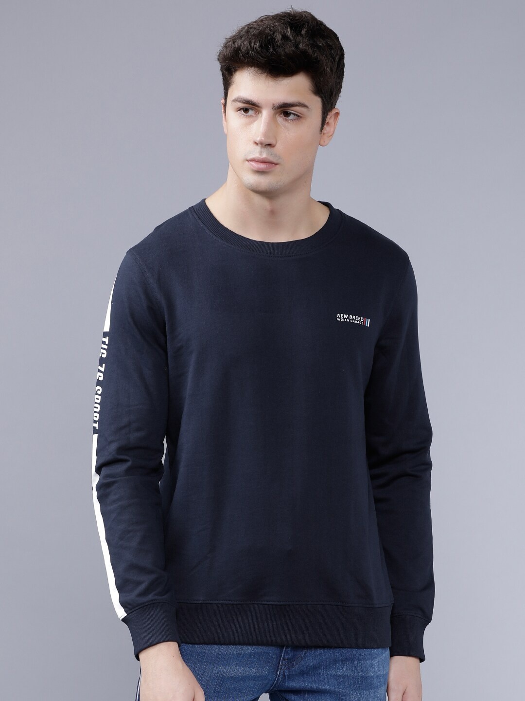 

The Indian Garage Co Men Navy Blue Solid Sweatshirt