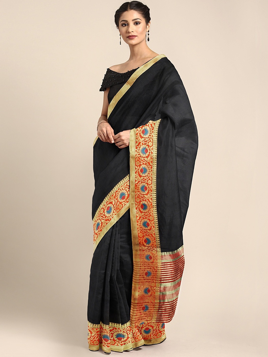 

Neerus Black & Gold-Toned Silk Cotton Solid Saree