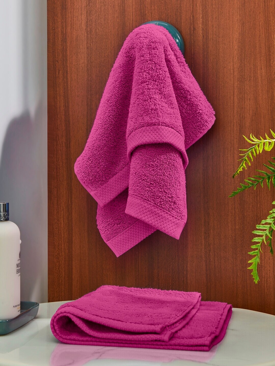 

DDecor Unisex Set Of 2 Pink Solid 550 GSM Hand Towels
