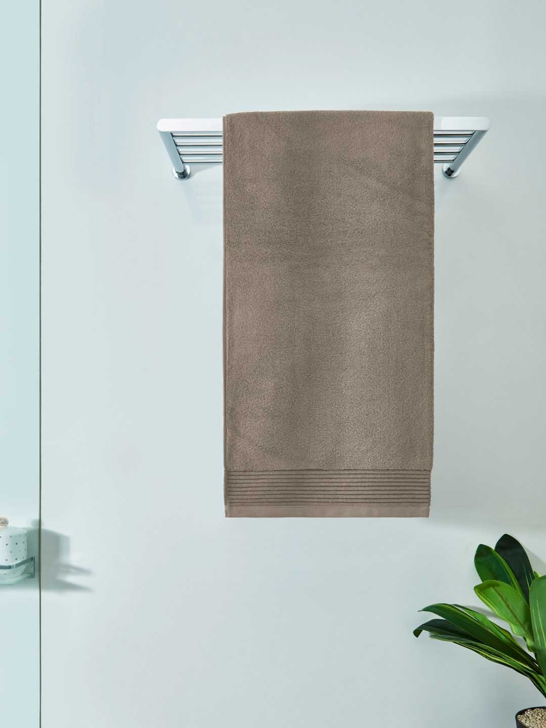 

DDecor Unisex Grey Solid 500 GSM Live Beautiful Bath Towel