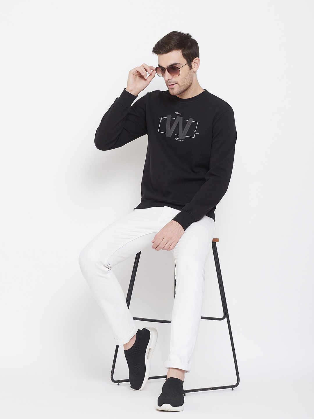 

Crimsoune Club Men Black Printed Sweatshirt