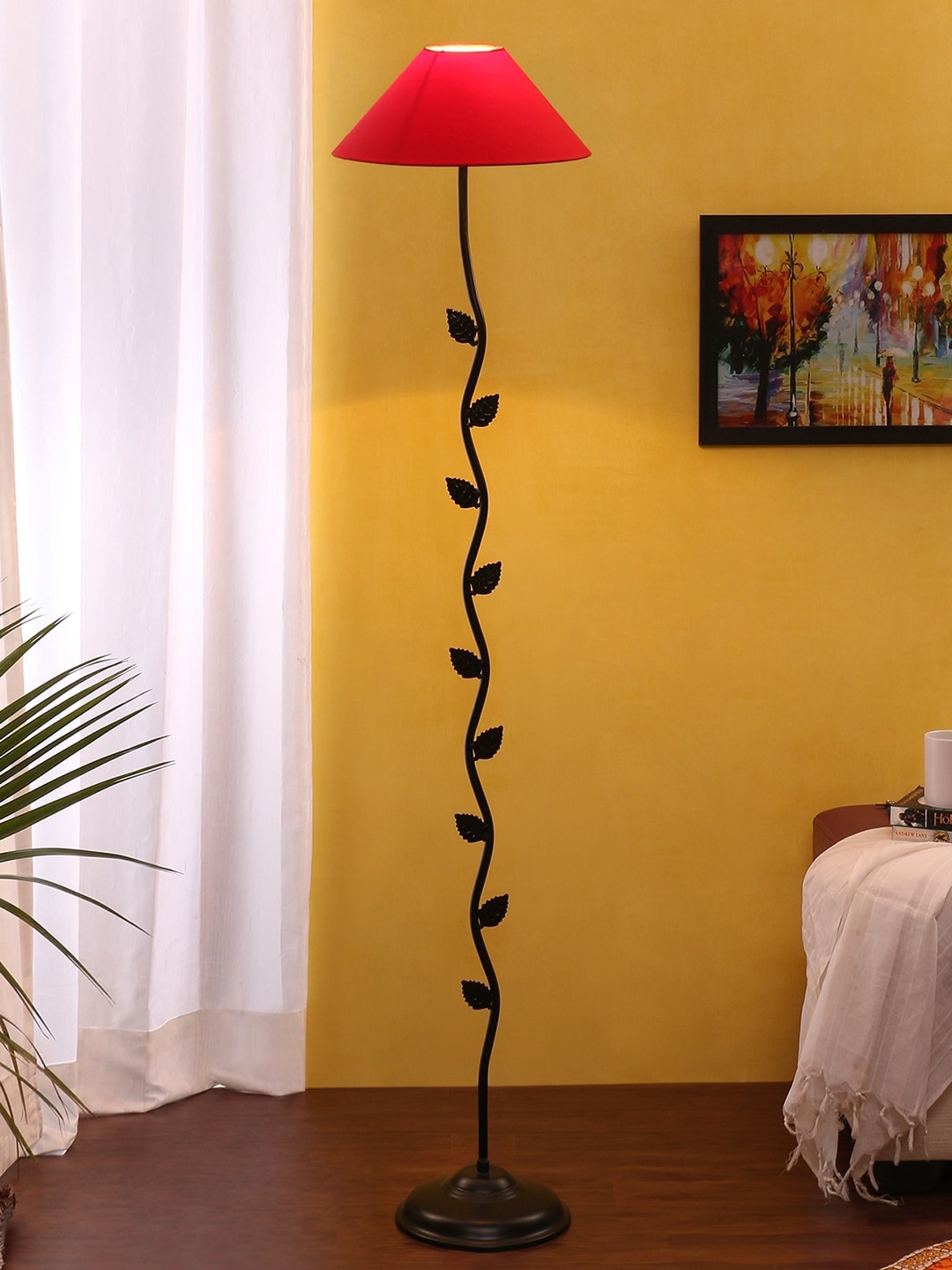 

Devansh Red Solid Leaf Shaped Club Lamp