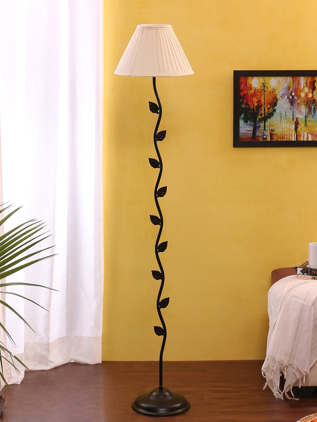 

Devansh Cream-Coloured & Black Solid Contemporary Club Lamp