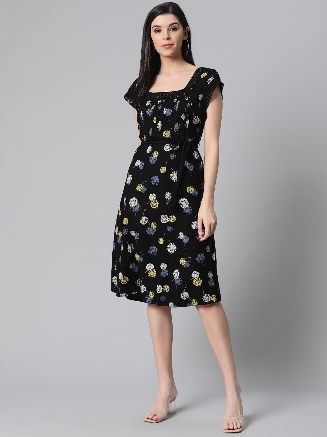

Marks & Spencer Women Black & Blue Floral Print A-Line Dress