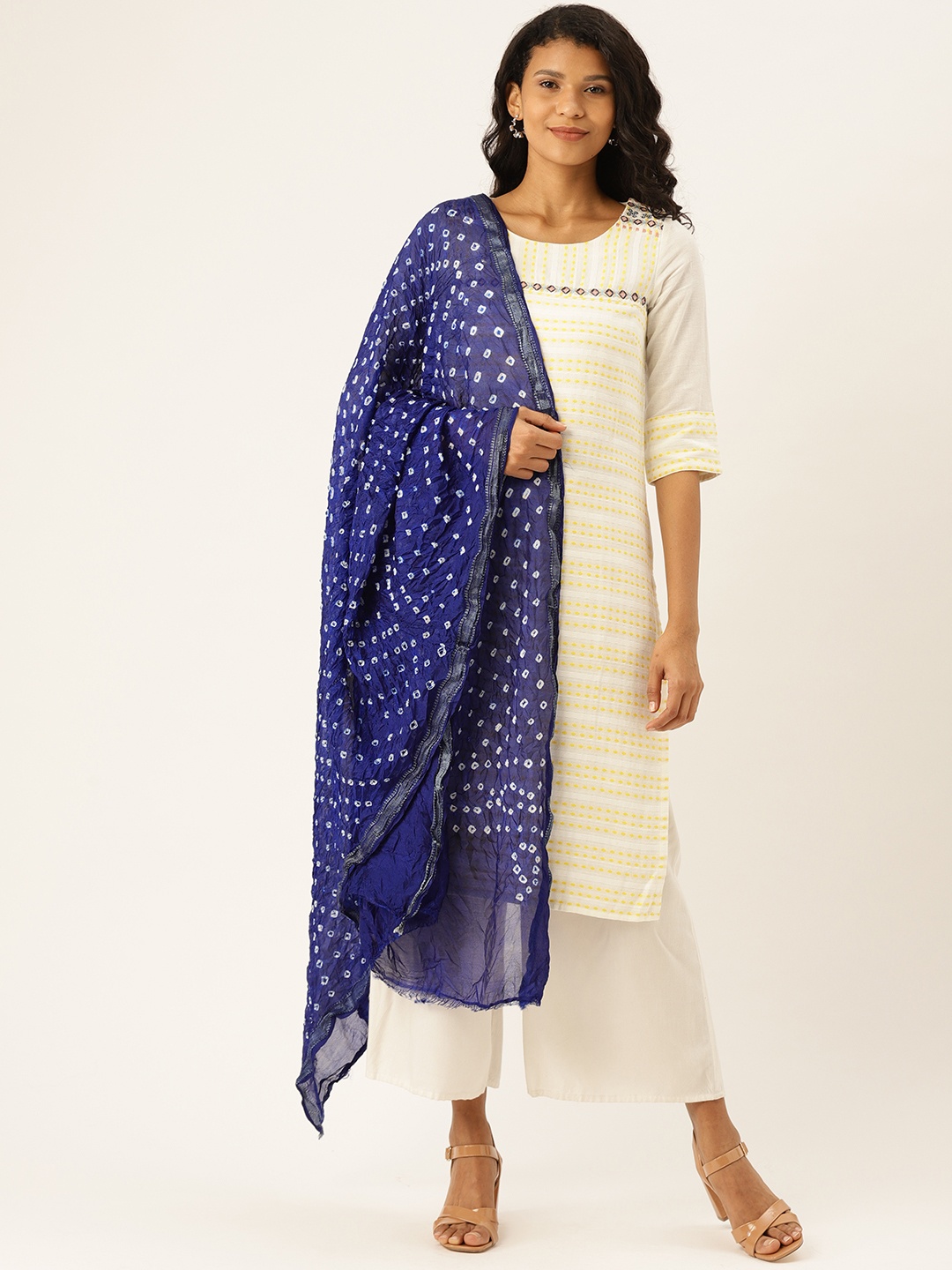 

Shaily Navy Blue & White Bandhani Printed Dupatta