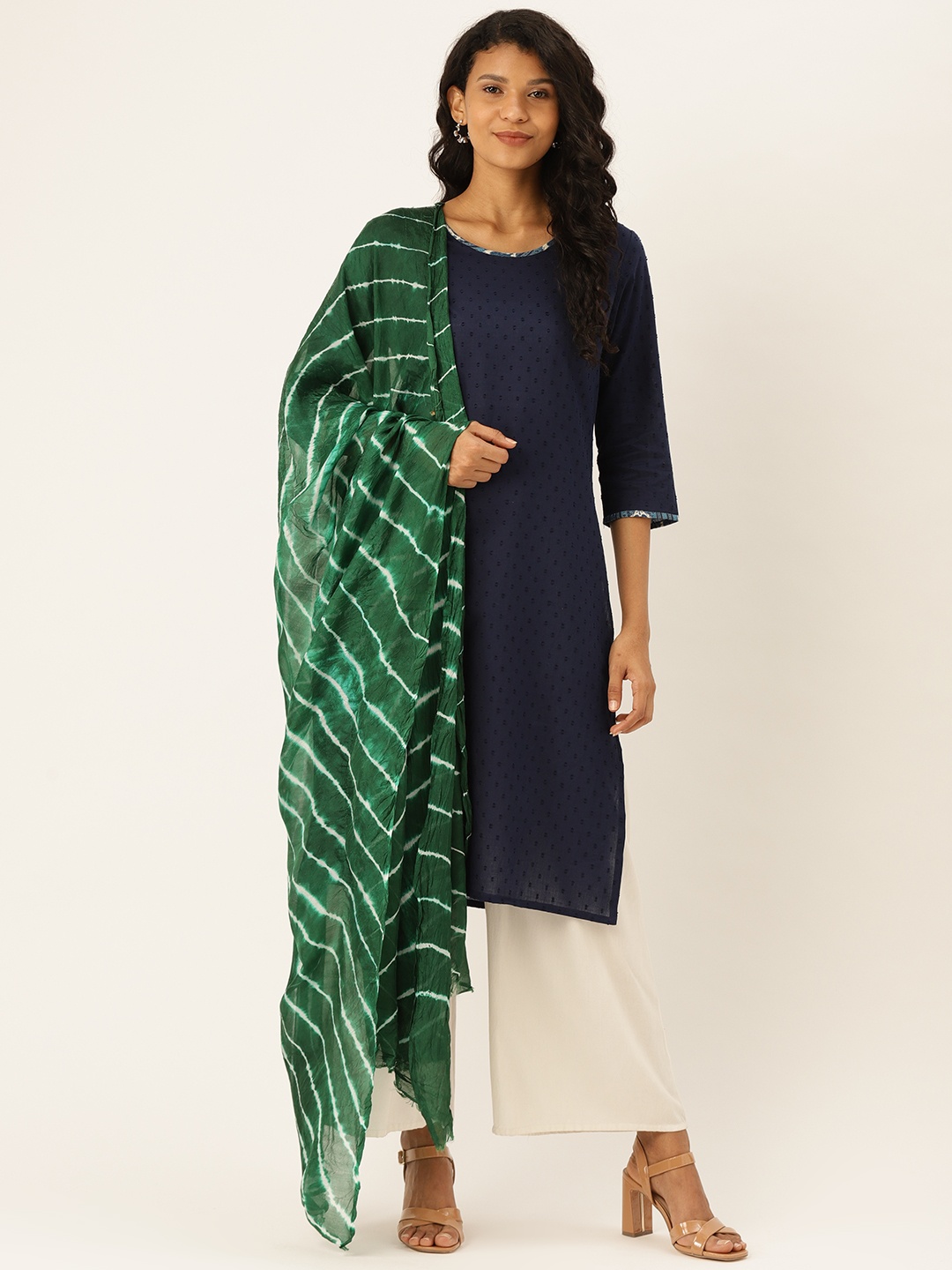 

Shaily Green & White Leheriya Print Dupatta
