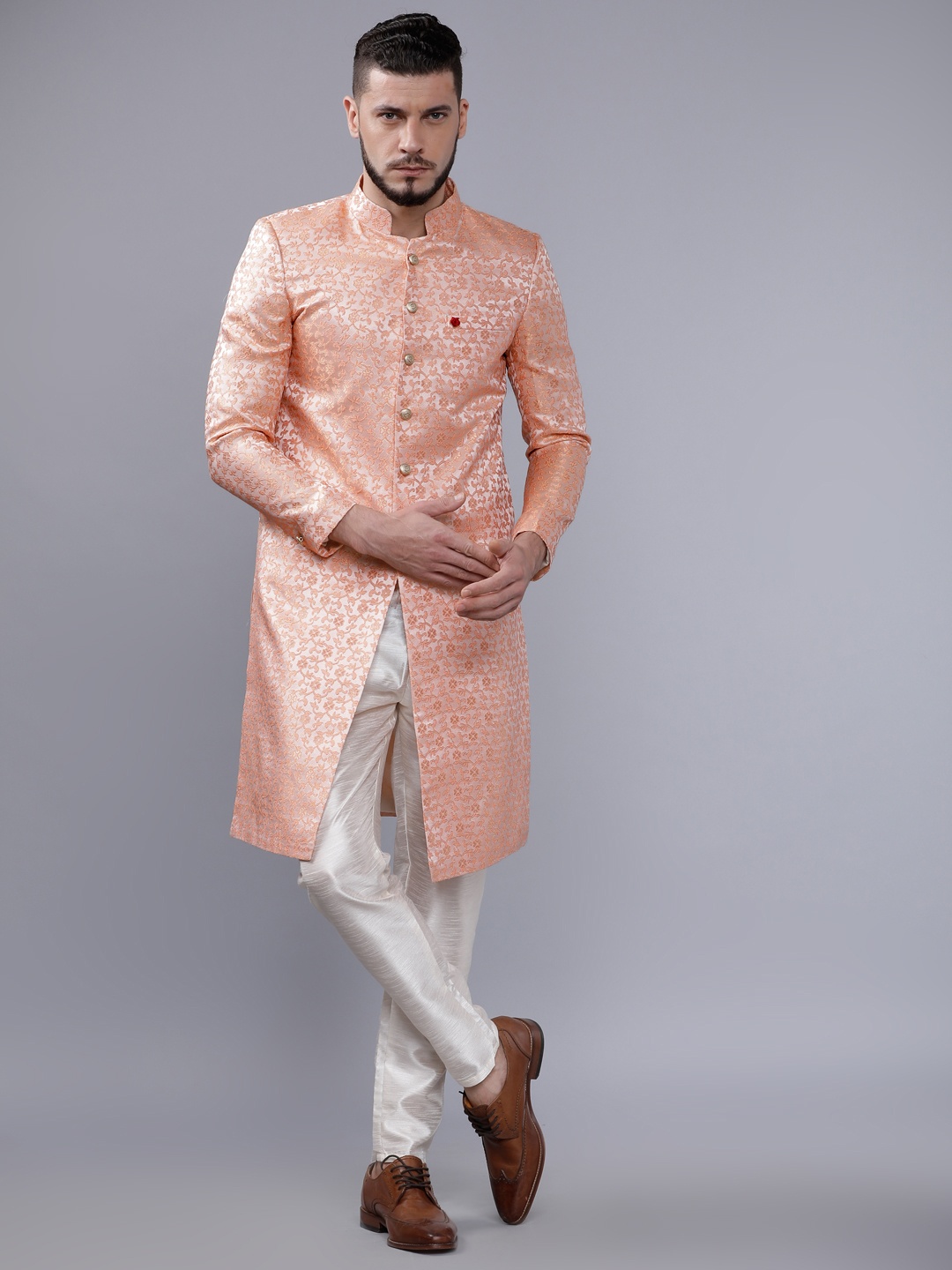 

The Indian Garage Co Men Peach-Coloured & White Sherwani Set