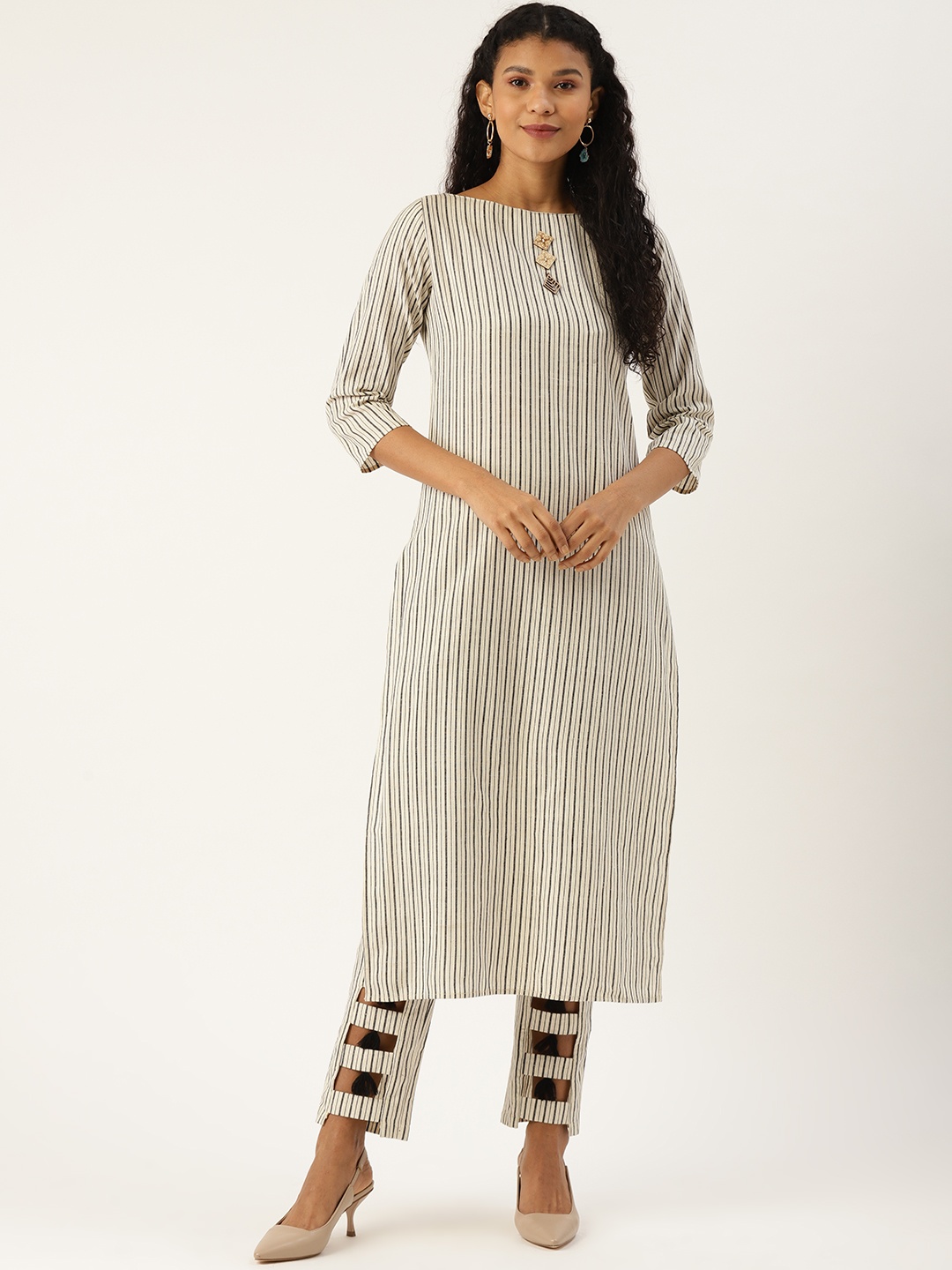 

Cottinfab Women Off-White & Black Striped Kurta with Trousers