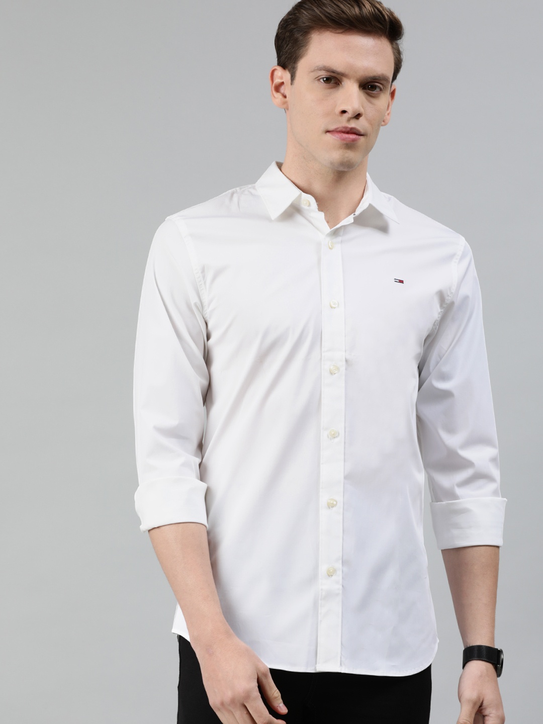 

Tommy Hilfiger Men White Slim Fit Solid Casual Shirt