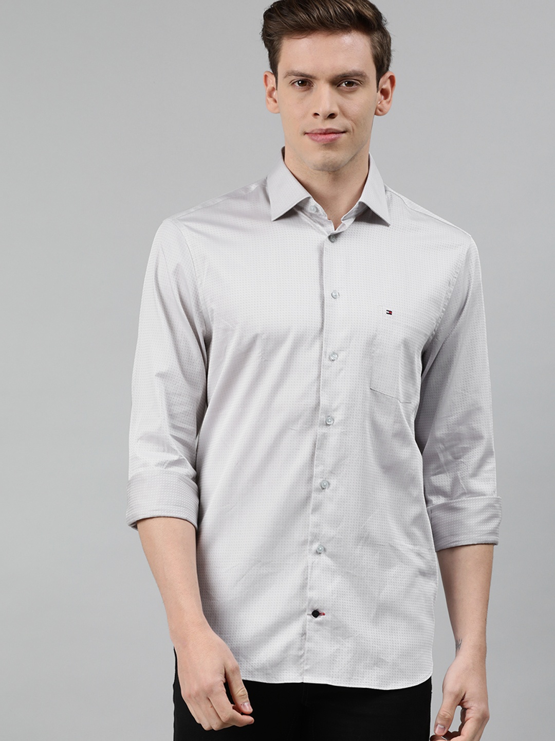 

Tommy Hilfiger Men Grey & Beige Regular Fit Printed Casual Shirt