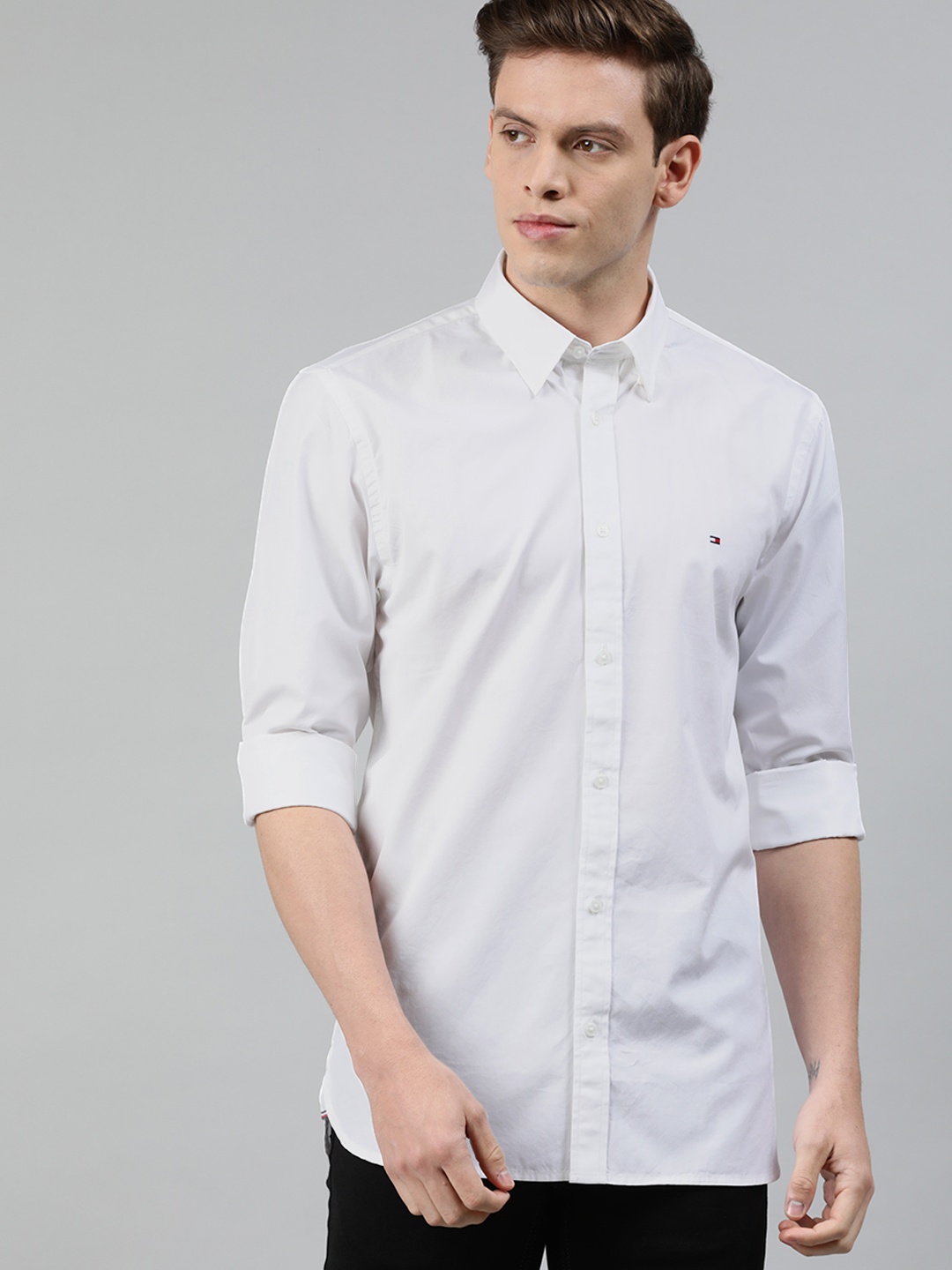 

Tommy Hilfiger Men White Regular Fit Solid Casual Shirt