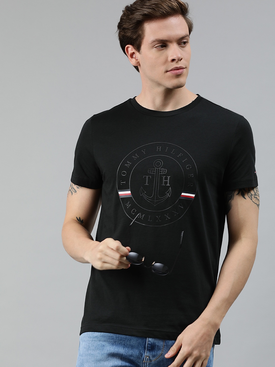 

Tommy Hilfiger Men Black Printed Round Neck T-shirt