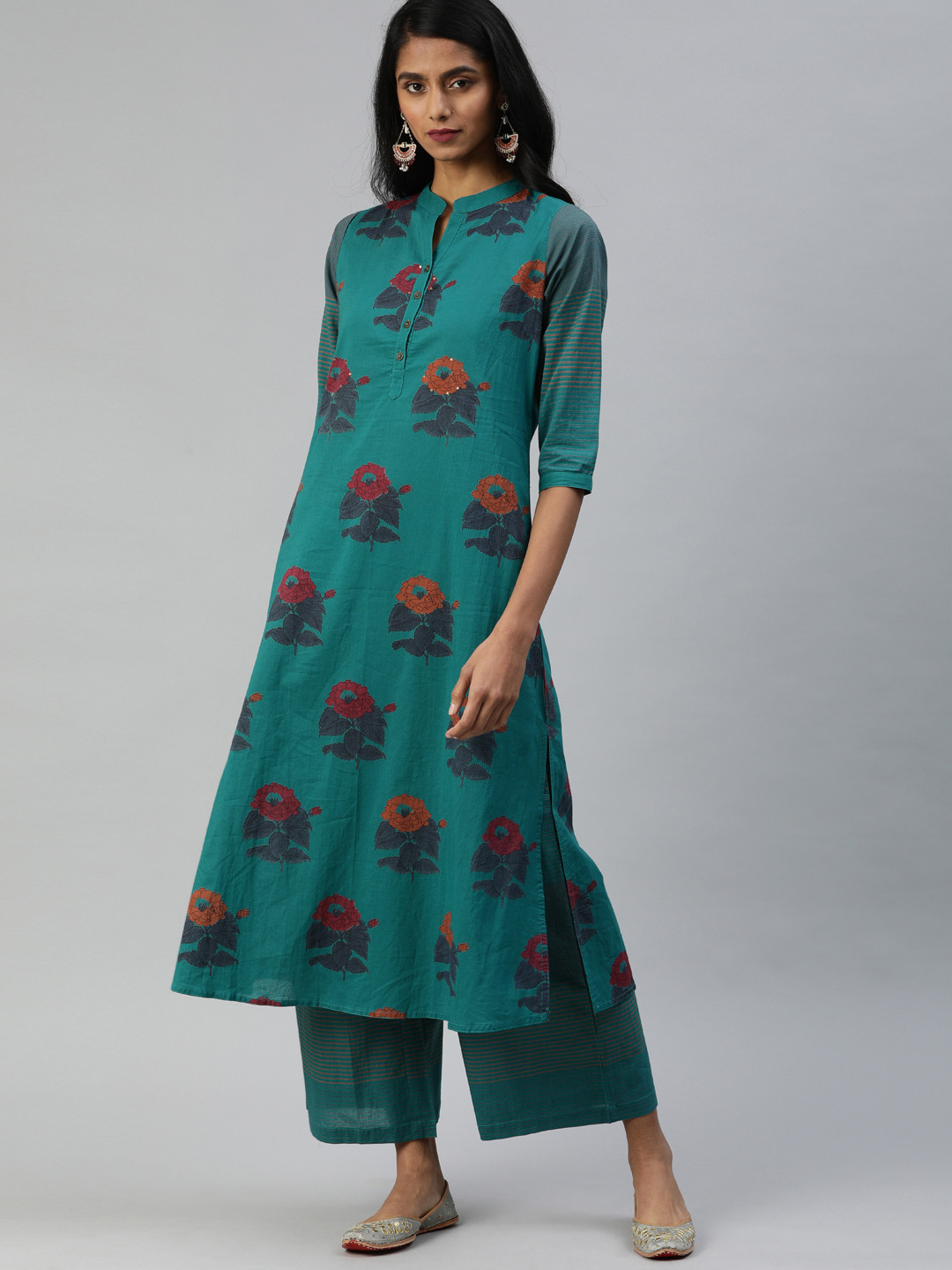 

Ishin Women Teal & Grey Printed Kurta with Palazzos
