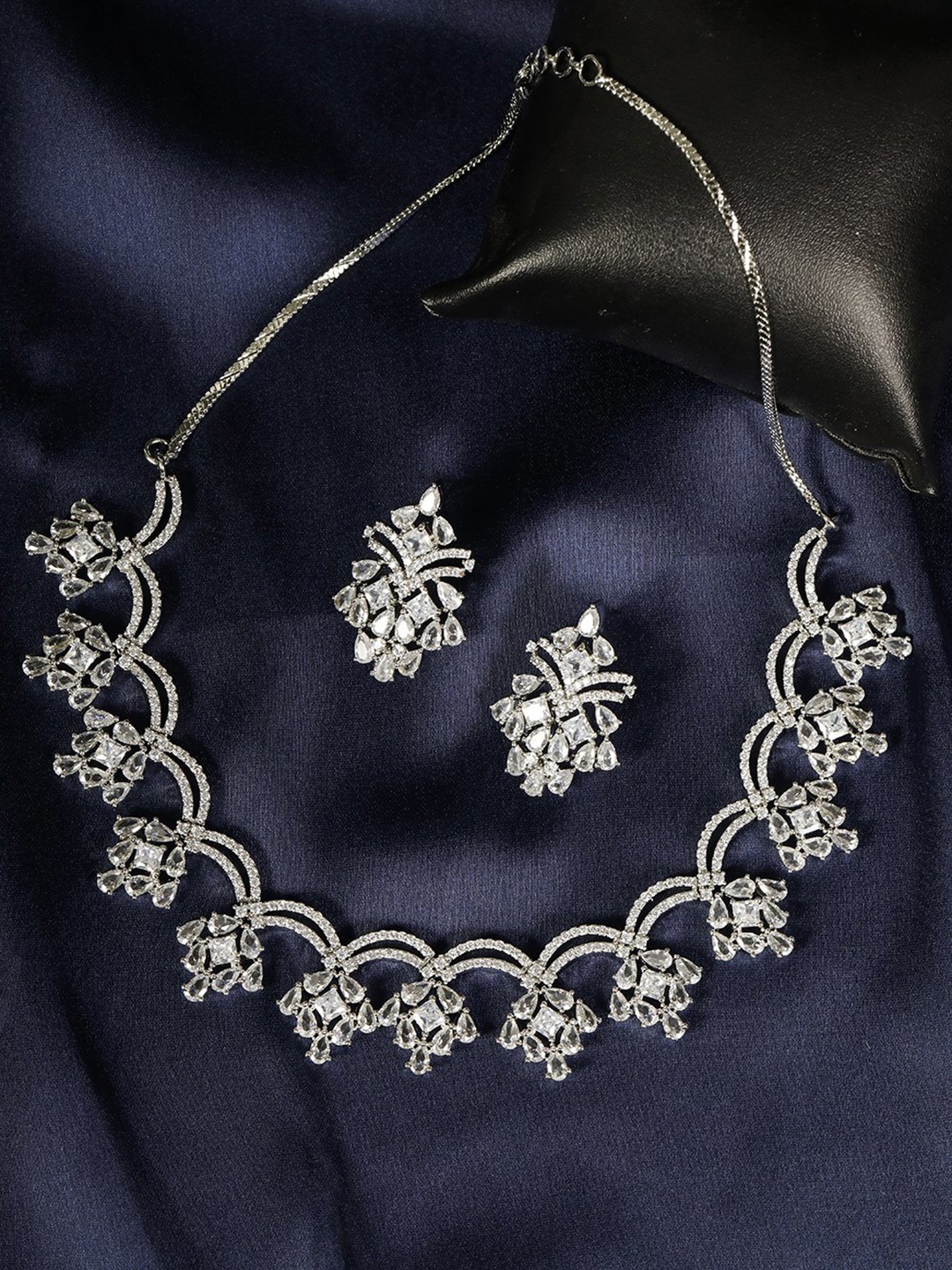 

Priyaasi Silver-Plated American Diamond-Studded Handcrafted Jewellery Set