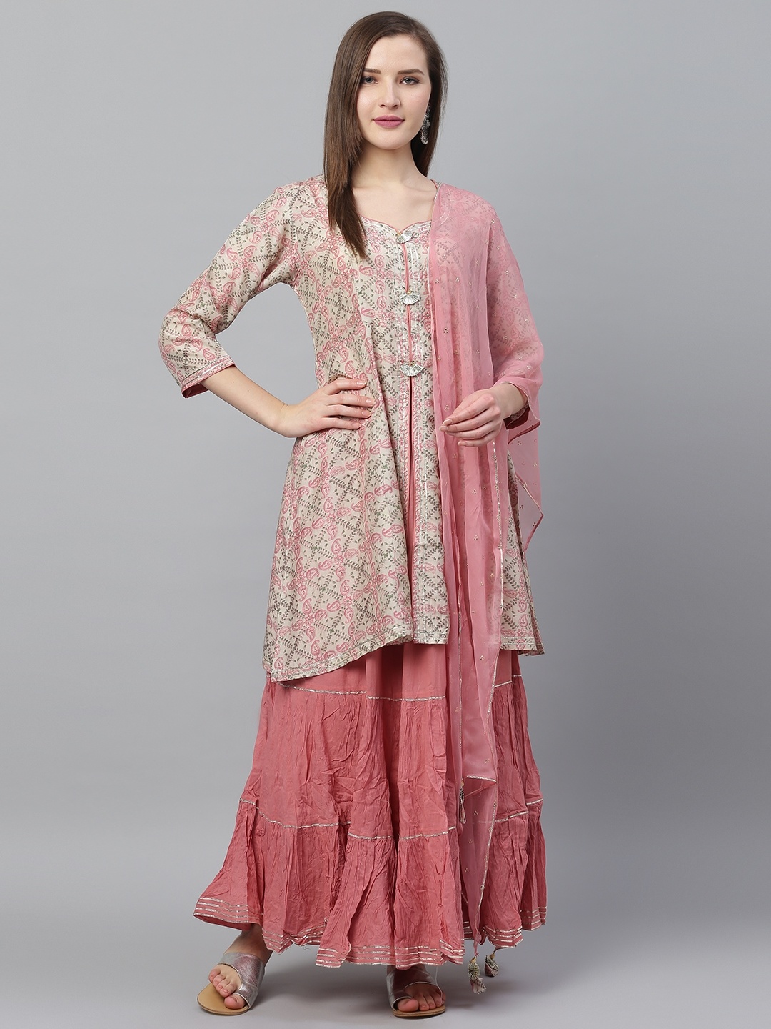 

Ishin Women Beige & Pink Floral Printed Gotta Patti Kurta with Skirt & Dupatta