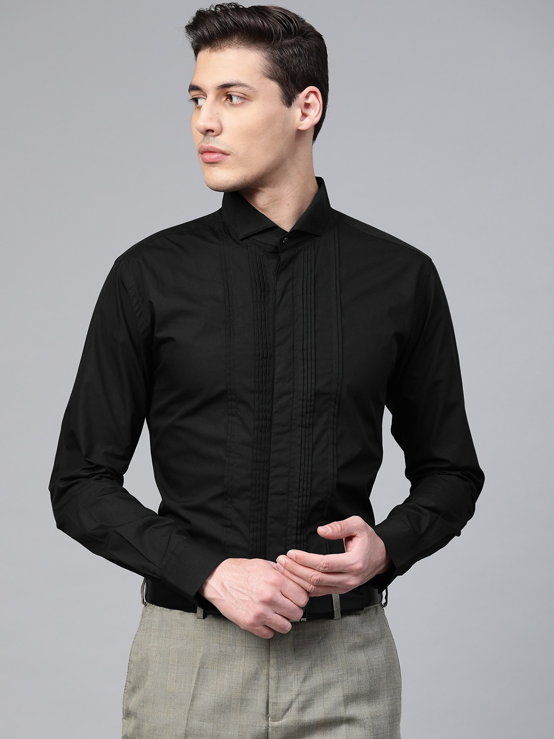 

Park Avenue Men Black Slim Fit Solid Formal Shirt