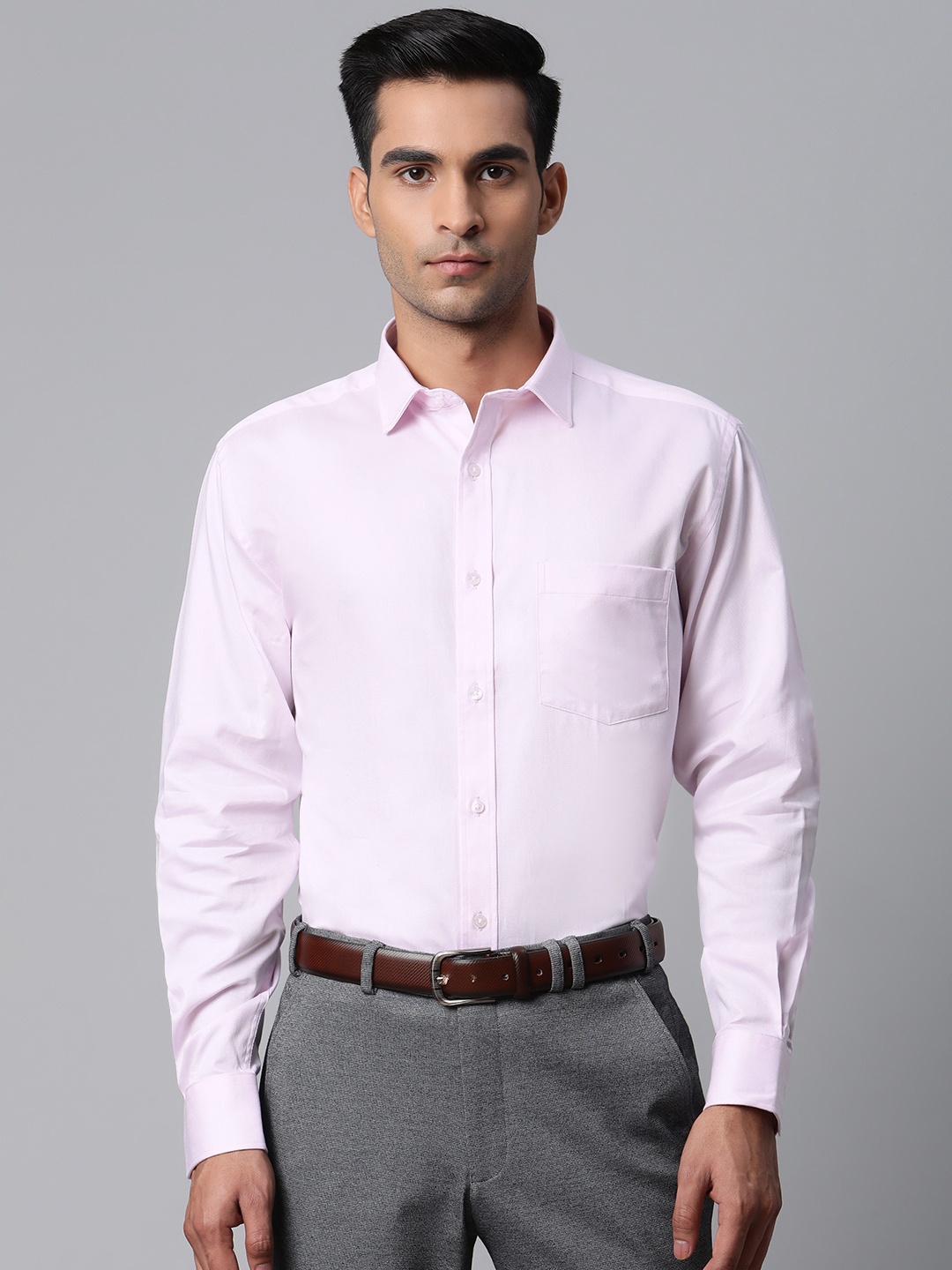 

Park Avenue Men Pink Regular Fit Self Design Formal Shirt