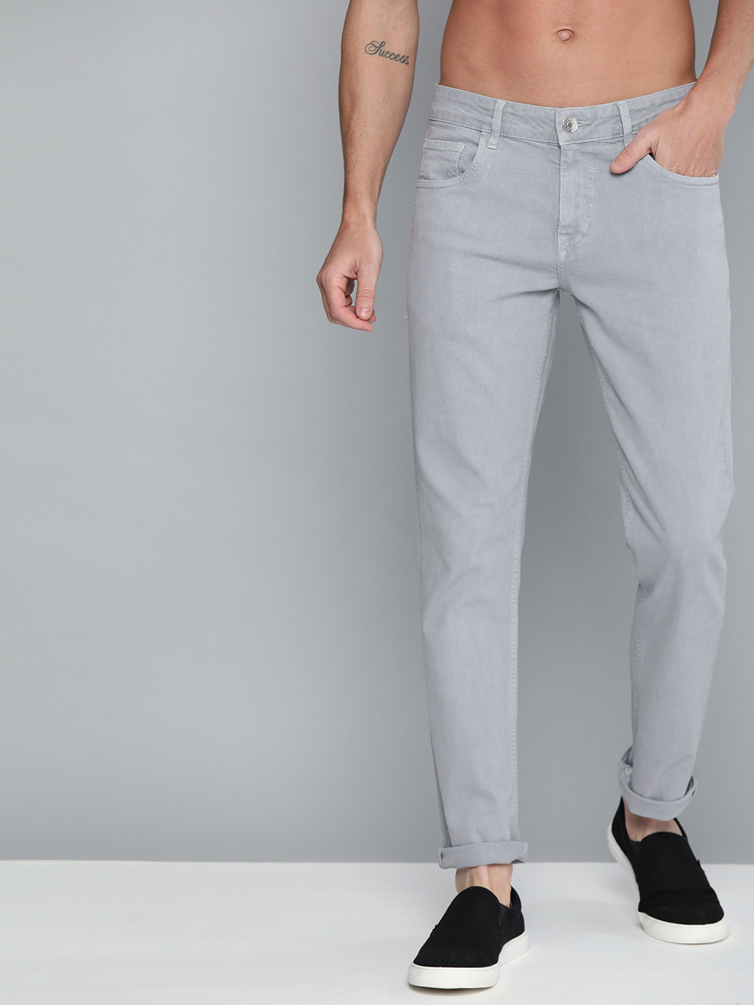 

Harvard Men Grey Regular Fit Mid-Rise Clean Look Stretchable Jeans