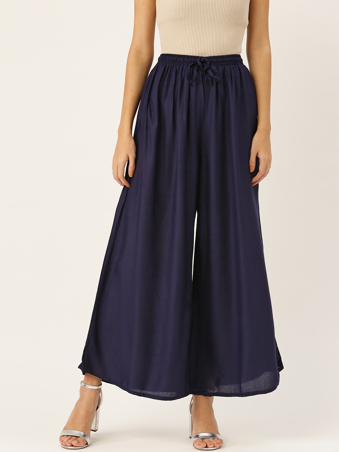 

Vastraa Fusion Women Navy Blue Solid Flared Palazzos
