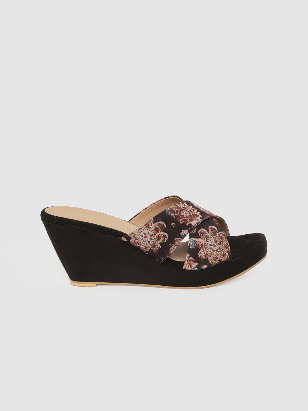 

Taavi Women Black & Beige Ethnic Printed Open Toe Wedges
