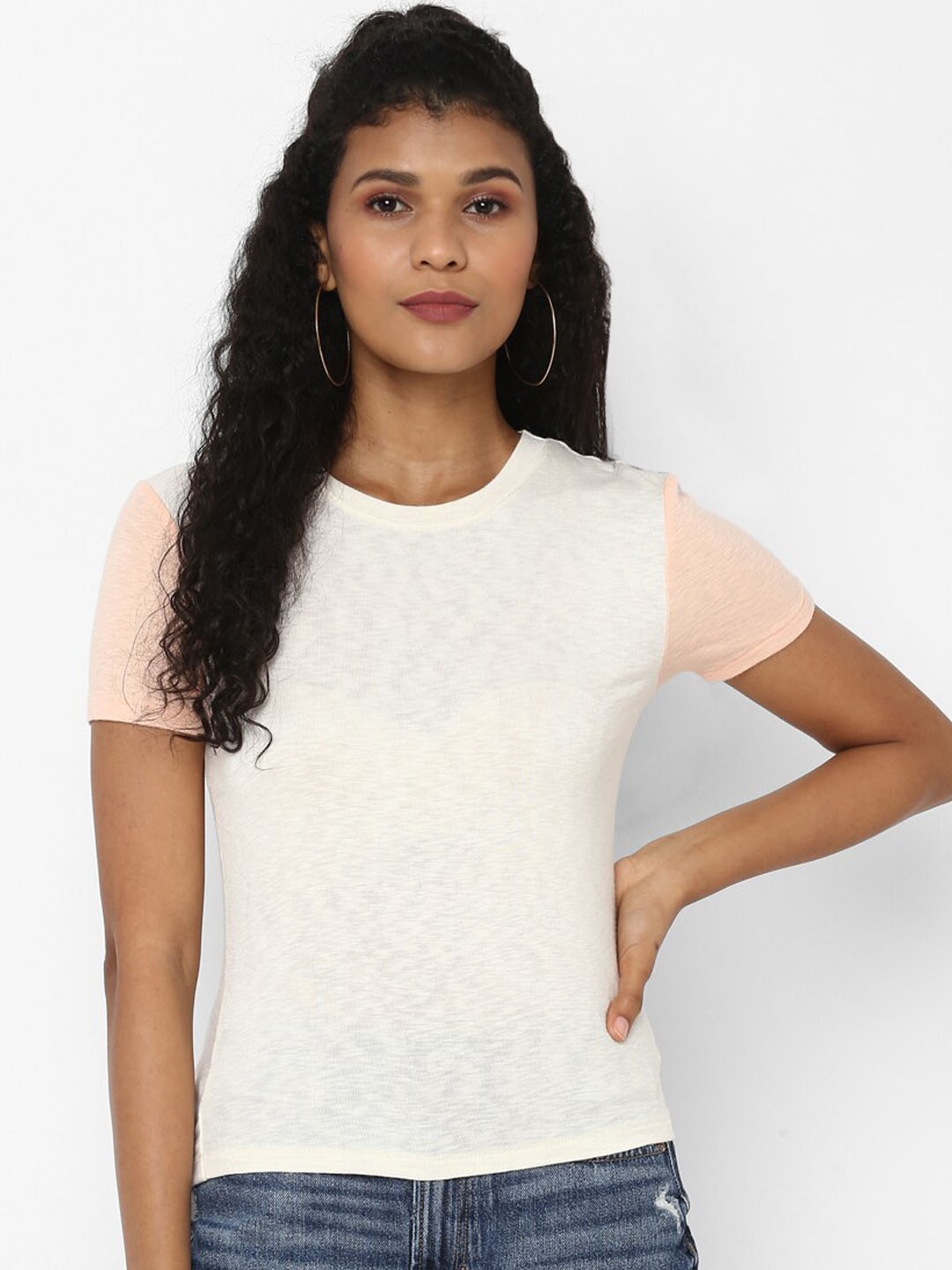 

AMERICAN EAGLE OUTFITTERS Women White Solid Round Neck T-shirt