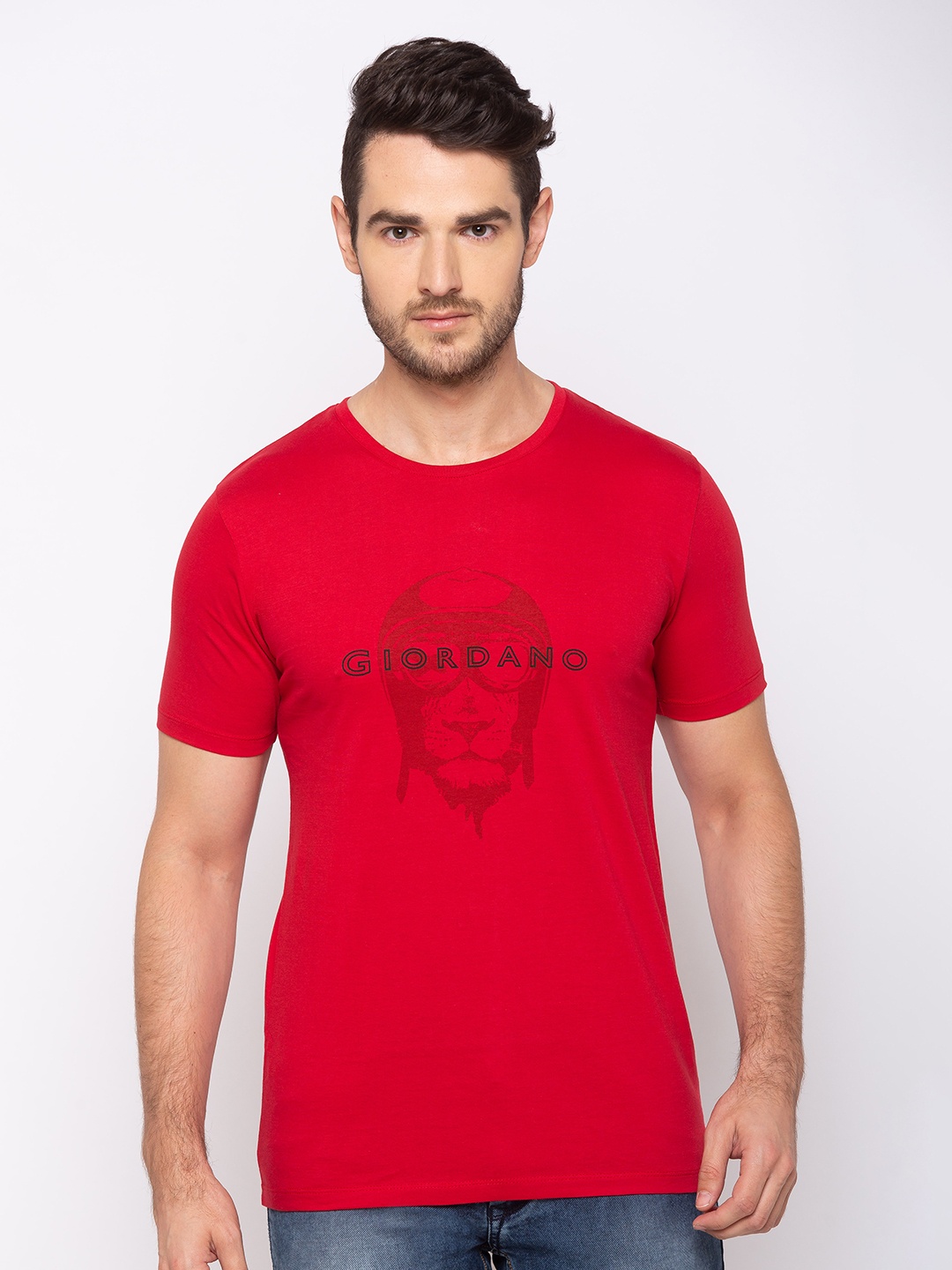 

GIORDANO Men Red Printed Round Neck T-shirt