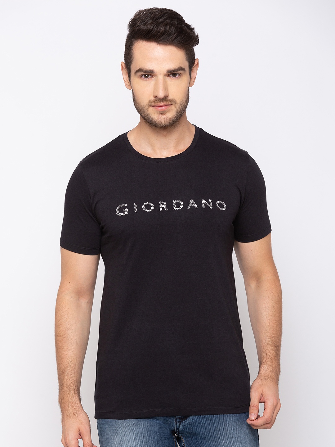 

GIORDANO Men Black Slim Fit Printed Round Neck T-shirt